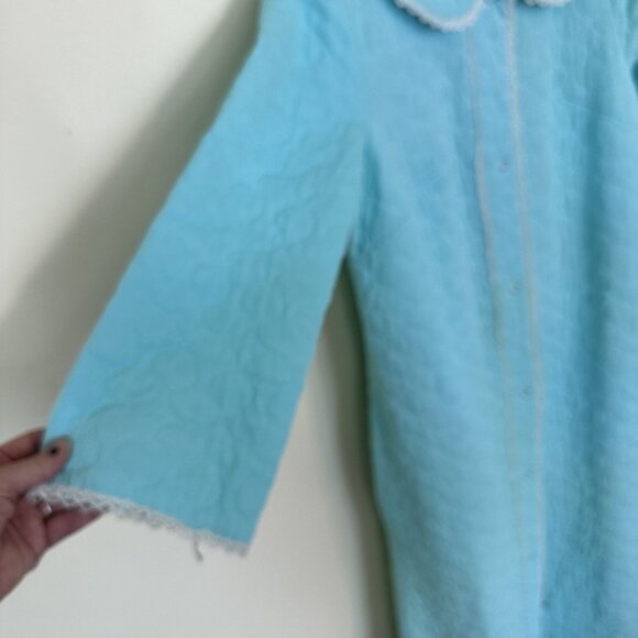 Vtg 1960s Aqua Blue Quilted Full Button Robe Lace Trim Peter Pan Collar Small - Picture 6 of 9